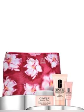 Clinique Moisture Surge 4 Piece GWP NWT